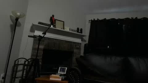 Snapshot of thomasgwhitecft chatting on 02/20/26, 01:33 FatherTime online show from 02/20/26, 01:33