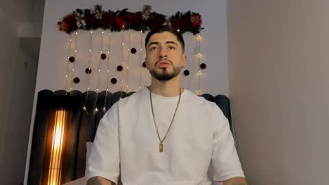 sweetfit boy online show from 12/16/25, 06:24