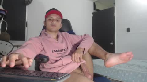 Thomas bender online show from 11/13/25, 07:07