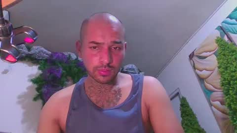 thomas  smith online show from 02/21/25, 01:55