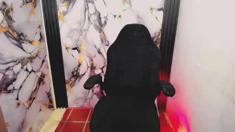 Thomas online show from 03/07/26, 02:14