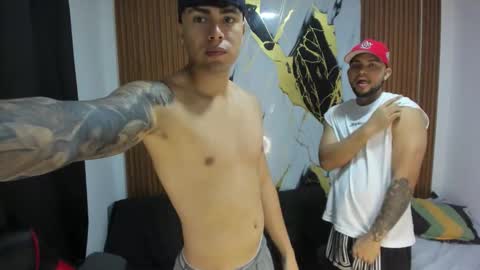 thomson_hot01 online show from 11/18/25, 05:12