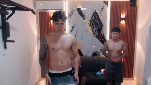 thomson_hot01 online show from 06/02/26, 05:20