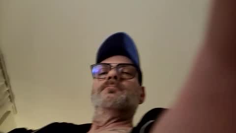 Tom online show from 01/18/26, 02:26