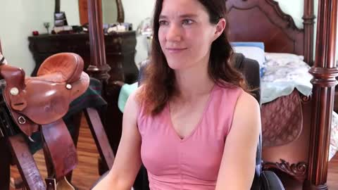 ThornburyRose online show from 03/08/25, 08:03