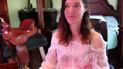 ThornburyRose online show from 09/26/25, 01:48