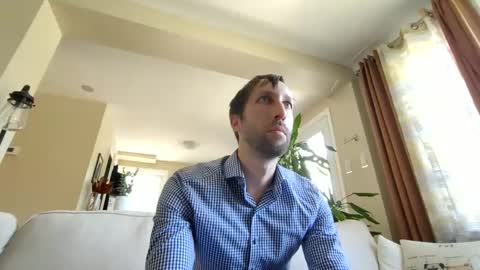 throwawayafteruse20202 online show from 09/11/25, 07:25