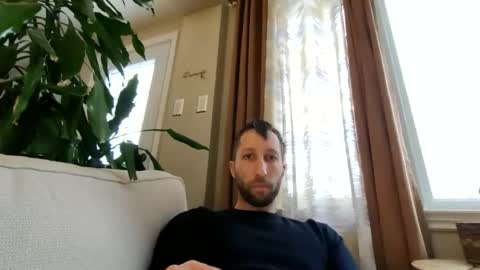 throwawayafteruse20202 online show from 11/10/25, 09:03