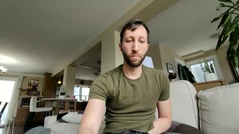 throwawayafteruse20202 online show from 04/15/26, 07:54