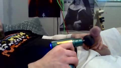 thunder8u42 online show from 11/11/25, 11:16