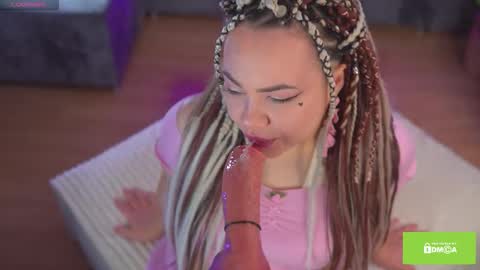 Brittney online show from 02/04/26, 07:58