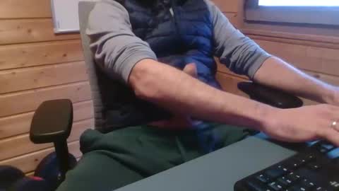 toobigcockforonegirl online show from 04/15/26, 07:37