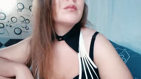 tiameow online show from 01/29/25, 11:04