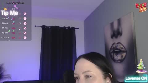 Tia Bella online show from 12/03/25, 02:08