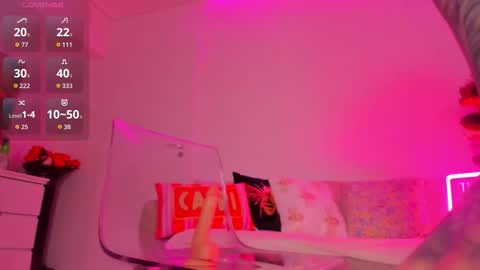 Snapshot of tiabelle chatting on 10/18/25, 06:41 tiabelle online show from 10/18/25, 06:41