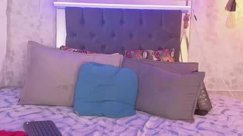   online show from 05/13/26, 03:59