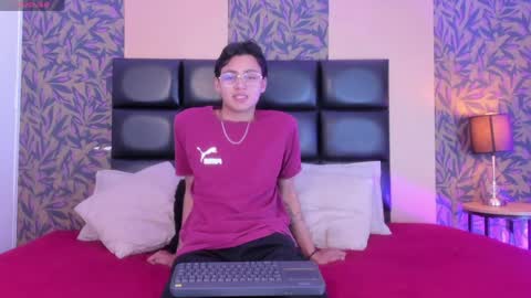   online show from 05/15/26, 04:08