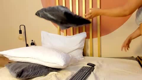 Jake And Tiana online show from 02/07/26, 02:54