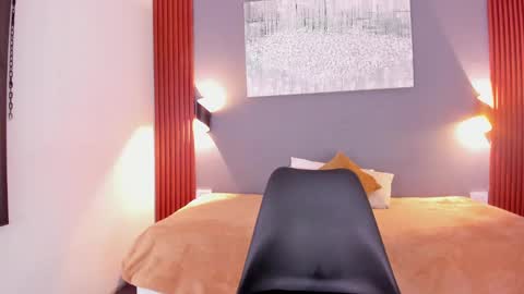 Snapshot of tiana_glow chatting on 01/23/25, 09:39 tihana online show from 01/23/25, 09:39