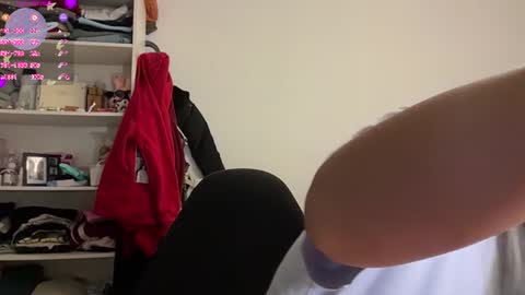 Tiana Le online show from 07/08/26, 11:42