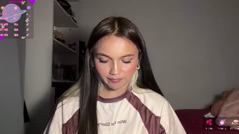 Tiana Le online show from 07/27/26, 10:06