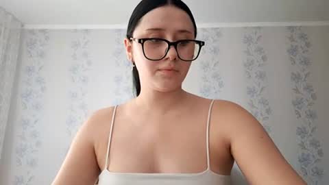 Snapshot of tiastinner chatting on 07/01/26, 05:09 Margo online show from 07/01/26, 05:09
