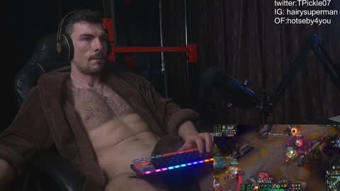 Snapshot of tickle_my_pickle07 chatting on 01/27/25, 07:35 tickle_my_pickle07 online show from 01/27/25, 07:35