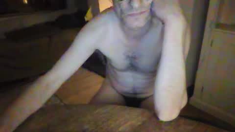 Snapshot of tiddles12345 chatting on 10/25/25, 08:47 tiddles12345 online show from 10/25/25, 08:47