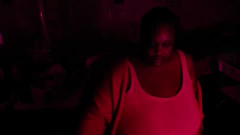 Snapshot of tierrahenri chatting on 12/15/25, 10:30 Tierra Henri online show from 12/15/25, 10:30