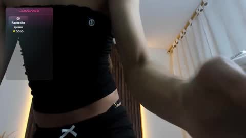 tifanny_doll01 online show from 03/13/26, 02:12