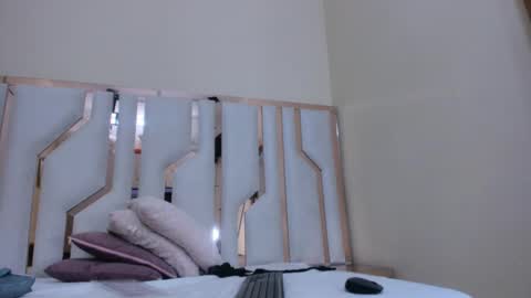 Snapshot of tifany_chill chatting on 01/11/25, 09:04 online show from 01/11/25, 09:04