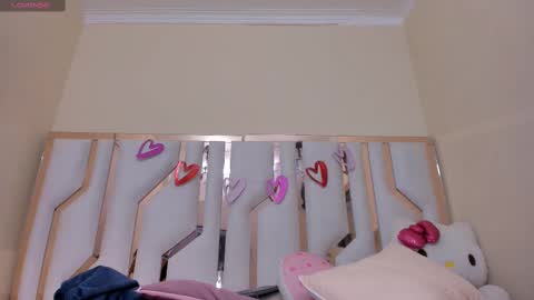 Snapshot of tifany_chill chatting on 02/21/25, 11:43 online show from 02/21/25, 11:43