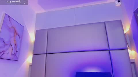 Tifany  online show from 12/24/24, 09:44