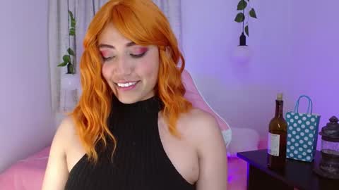 Snapshot of tifanyrose1 chatting on 12/24/24, 11:44 Tiffany online show from 12/24/24, 11:44