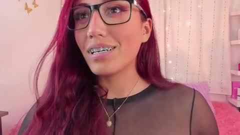 Snapshot of tifanyrose1 chatting on 09/25/25, 02:48 Tiffany online show from 09/25/25, 02:48