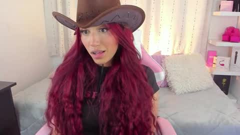 Snapshot of tifanyrose1 chatting on 11/02/25, 03:20 Tiffany online show from 11/02/25, 03:20