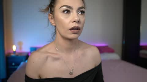 Tiffany online show from 04/04/26, 08:28