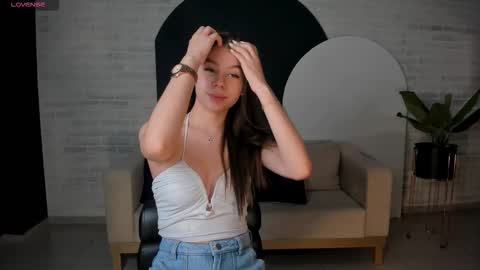 Snapshot of tiffannysins chatting on 10/05/25, 10:51 Tiffanny Sins online show from 10/05/25, 10:51