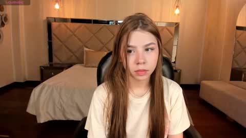 Snapshot of tiffannysins chatting on 12/21/25, 03:02 Tiffanny Sins online show from 12/21/25, 03:02