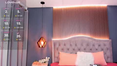 tiffany__charm_ online show from 02/11/26, 03:44