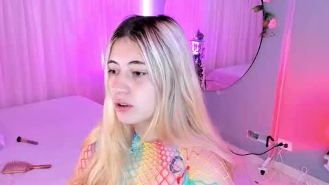 Tiffany Becker online show from 04/10/26, 02:00