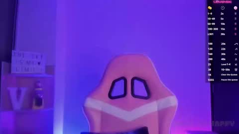 Tiffany Bela online show from 01/31/25, 05:40