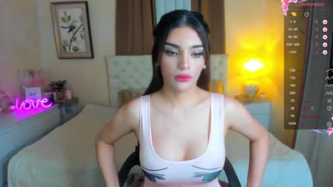 Snapshot of tiffany_cams chatting on 12/14/24, 10:39 Tiffany online show from 12/14/24, 10:39