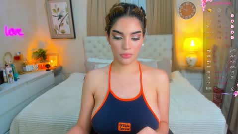 Snapshot of tiffany_cams chatting on 03/01/25, 02:23 Tiffany online show from 03/01/25, 02:23