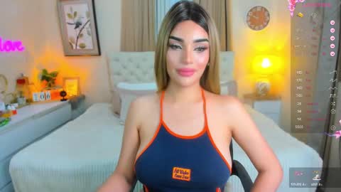 Snapshot of tiffany_cams chatting on 03/06/25, 06:41 Tiffany online show from 03/06/25, 06:41