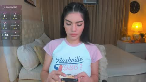 Snapshot of tiffany_cams chatting on 02/22/26, 07:45 Tiffany online show from 02/22/26, 07:45