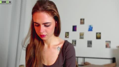 Snapshot of tiffany_loong chatting on 09/12/25, 11:37 tiffany online show from 09/12/25, 11:37