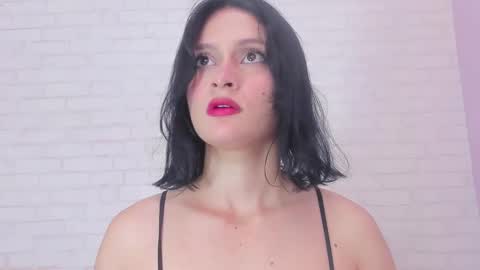 tiffany_mendez online show from 02/03/25, 12:03