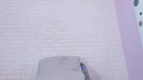 tiffany_mendez online show from 02/13/25, 03:14