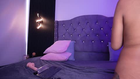 Snapshot of tiffany_sander chatting on 11/23/25, 05:13 tiffany_sander online show from 11/23/25, 05:13